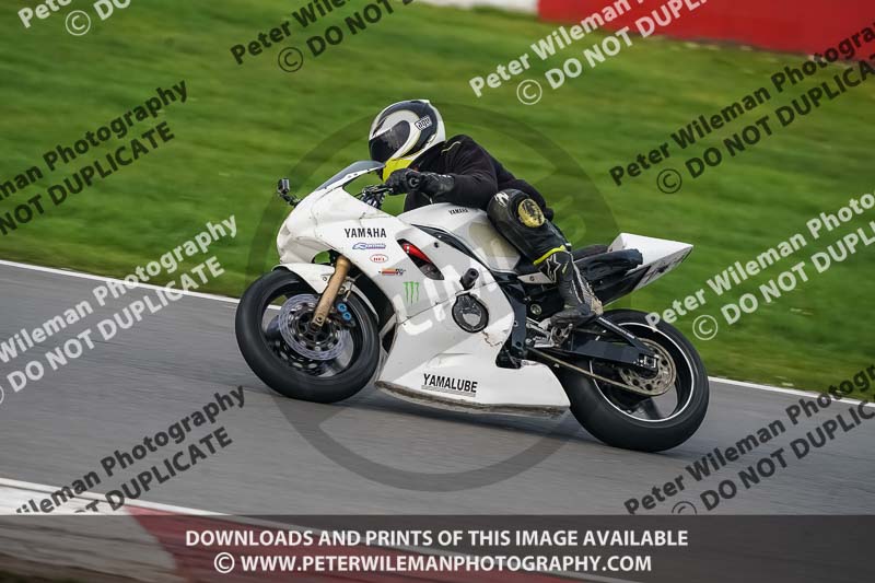 donington no limits trackday;donington park photographs;donington trackday photographs;no limits trackdays;peter wileman photography;trackday digital images;trackday photos